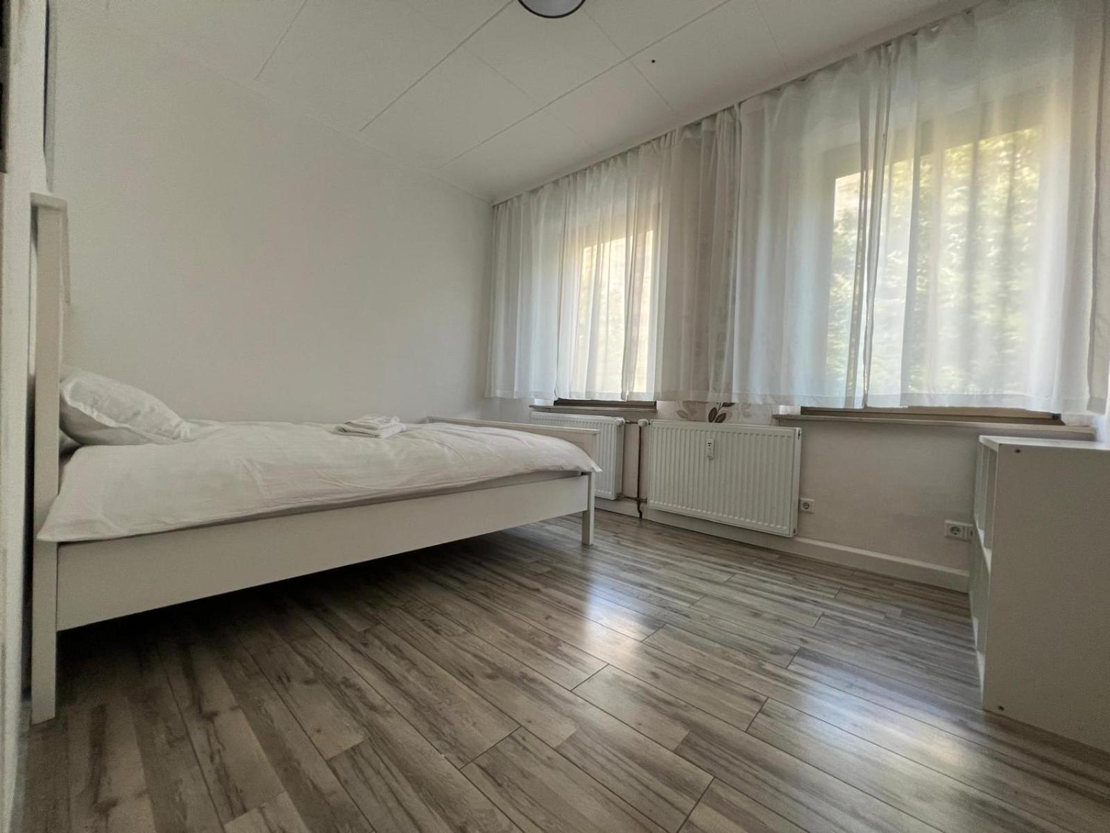Bequemes Zimmer In Moderner Unterkunft My Pension Duisburg Exterior foto