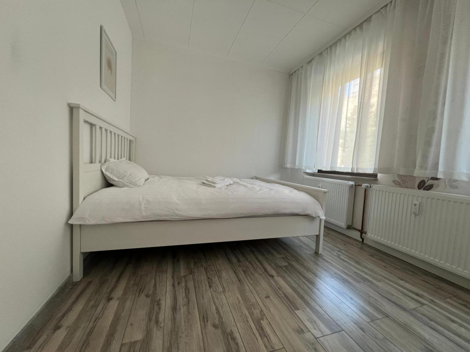 Bequemes Zimmer In Moderner Unterkunft My Pension Duisburg Exterior foto